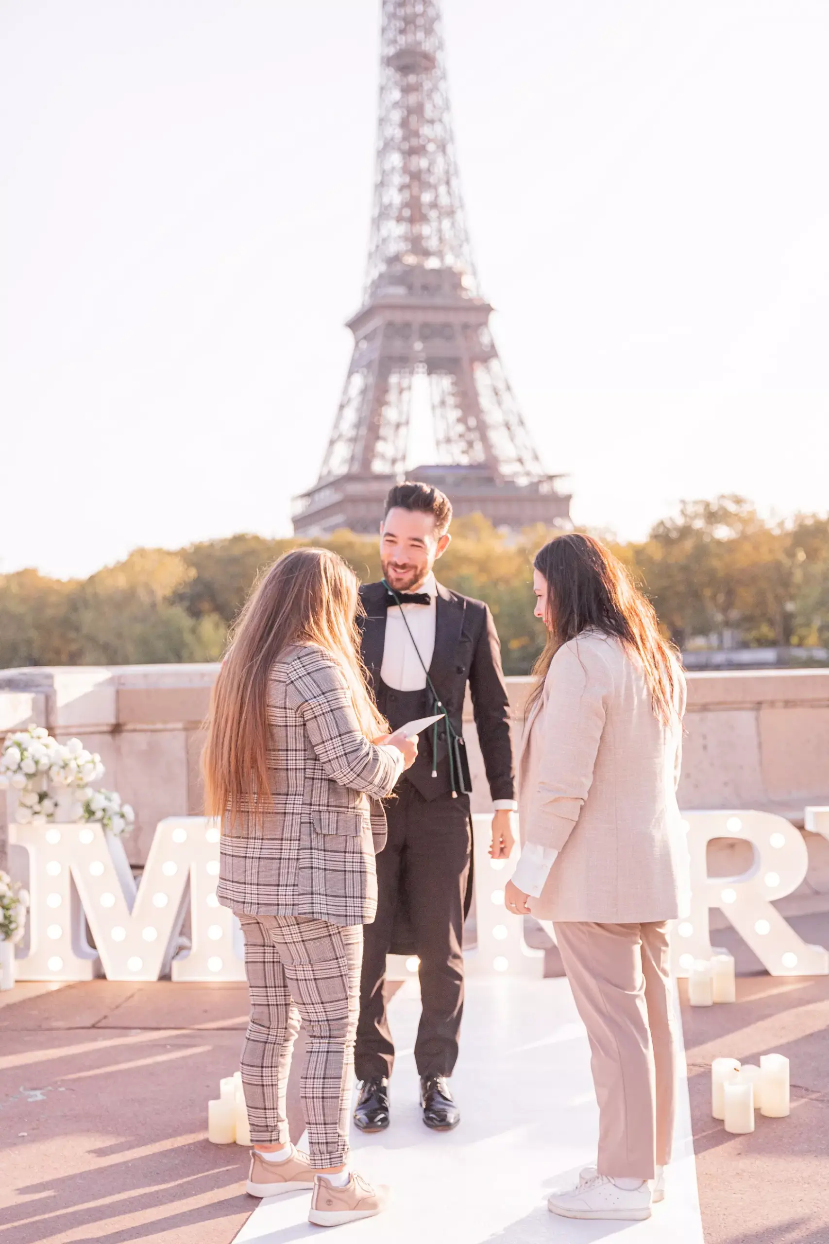 perfect gay proposal in Paris