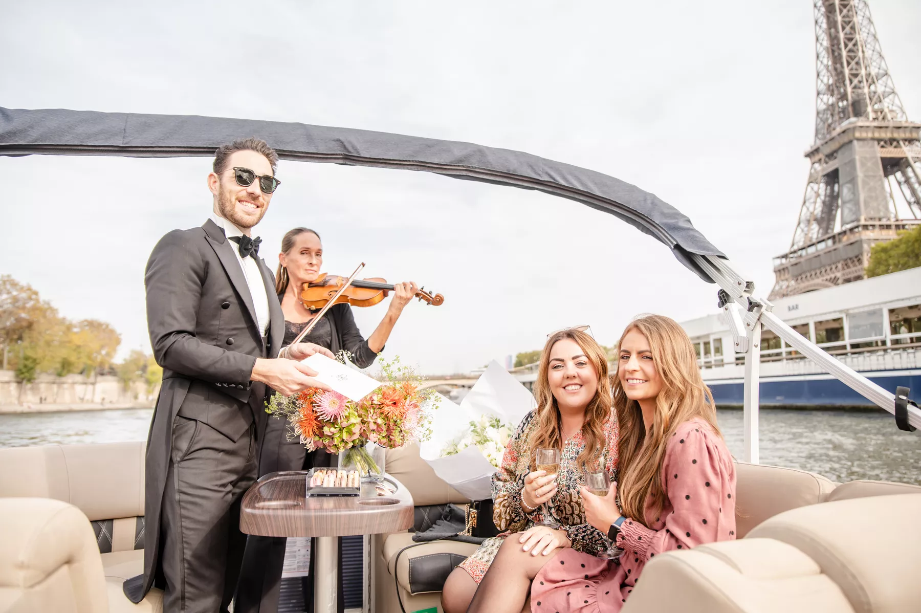 How Far in Advance Should I Plan My Proposal in Paris?