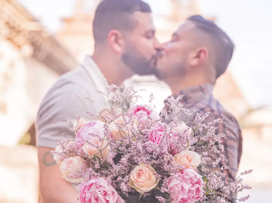 How to Incorporate French Traditions into Your Gay Proposal in Paris